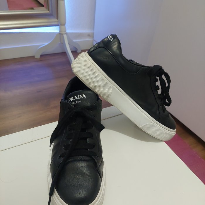 Prada - 运动鞋 - 尺寸: Shoes / EU 40