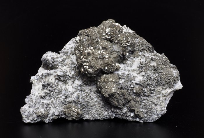 Marcasit Kristalle auf Muttergestein - Höhe: 11 cm - Breite: 8 cm- 450 g