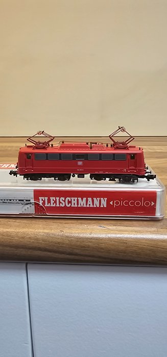 Fleischmann N - 7336 - Ηλεκτροκίνητη ατμομηχανή (1) - BR 110 - DB