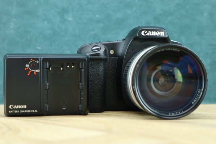 Canon EOS 30D + Voigtländer APO-Zoomar 28-210mm 1:4.2-6.5 | Câmera SLR digital (DSLR)
