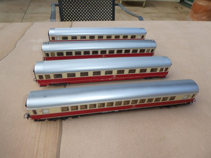 Märklin H0 - 4096/4147/4224 - 模型客運火車 (4) - 4 個 TEE 車廂，附內部配件 - DB