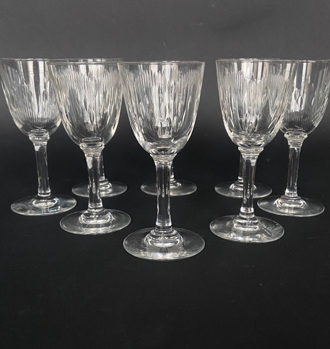 Baccarat - Drinking set - Magnificent and rare suite of 8 glasses - “Corneille” and “Molière” model - Cut crystal