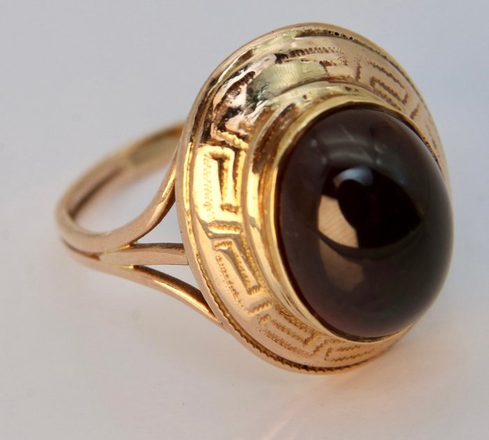 1900 handcrafted 9ct Bohemian Garnet Statement-ring - Gult guld Granater 