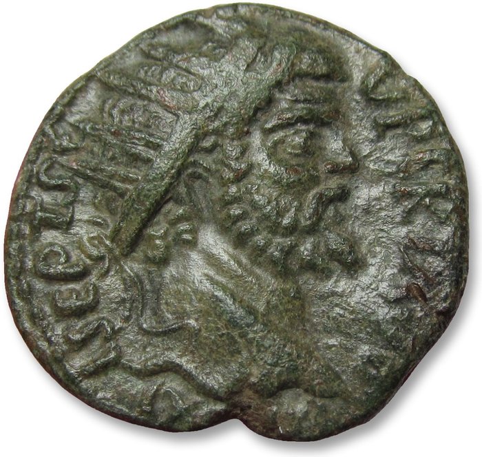 Imperio Romano (Provincial). Septimio Severo (193-211 e. c.). AE 23 Pisidia, Antioch 193-211 A.D. - ANTIOCH COLONIAE, Mên reverse - IMP XI on obverse
