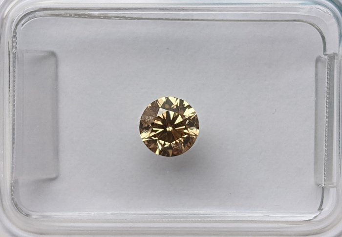 Diamant - 0.40 ct - Rund - tjusig brun - I2, No Reserve Price