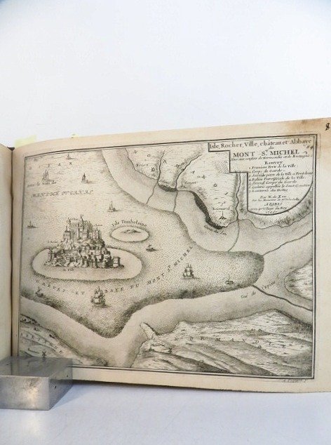 Nicolas de Fer - L'Atlas curieux [96 cartes, plans, vues... Mont-St-Michel; Pont du Gard; Vincennes...] - 1705-1717