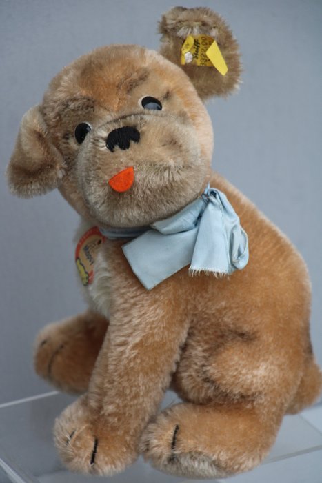 Steiff: Mopsy de hond EAN 3322.00, 1960 - 小雕像 - 馬海毛