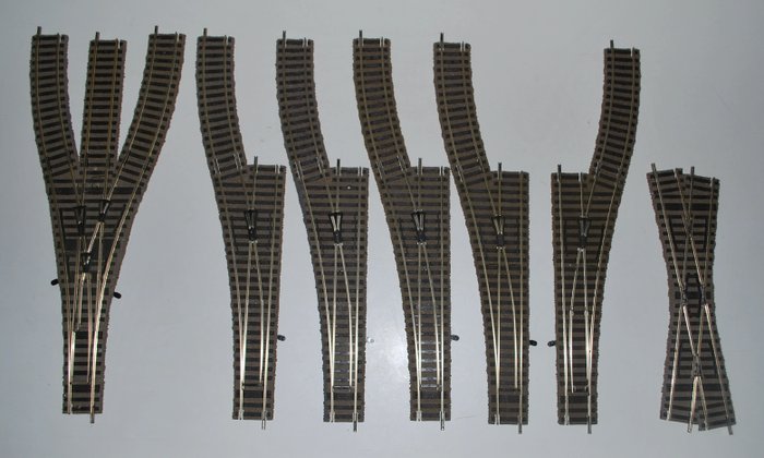 Fleischmann H0 - 6157/6170W/6140/6148/6162L/6122/6102 - Linhas ferroviárias de modelismo ferroviário (15) - Trilhos e interruptores