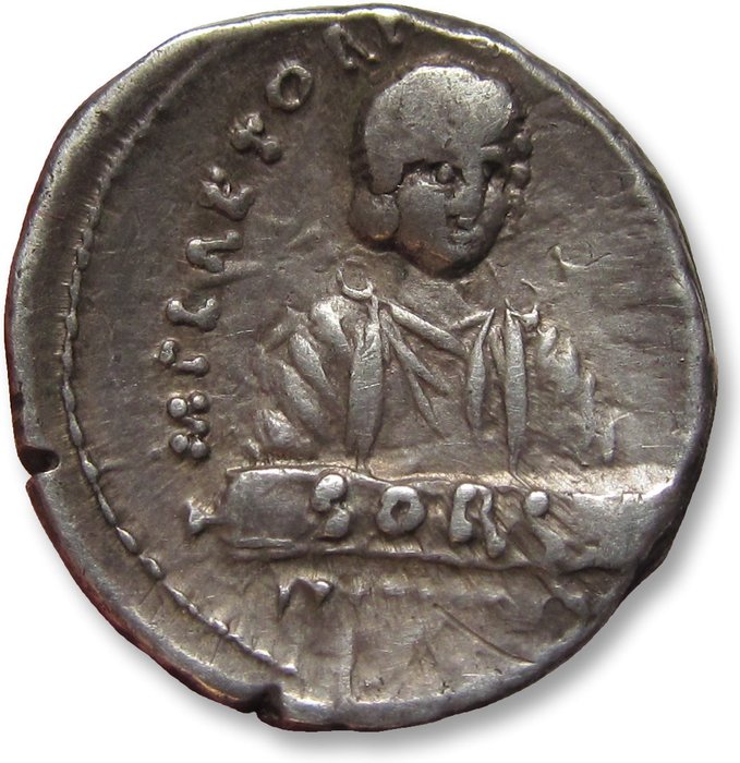 Romerska republiken. M. Plaetorius M. f. Cestianus. Denarius Rome mint 69 B.C. - scarce type -