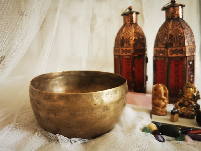 Handmade - Antique Unique Singing Bowl -  - Soittimet - Nepali