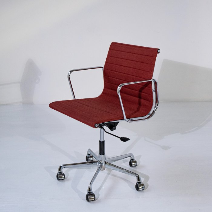 ICF - Charles Eames, Ray Eames - 辦公椅 - EA 117 - 紡織品, 鋁