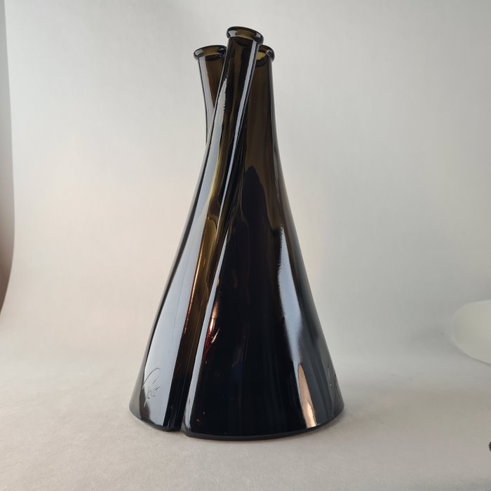 O. Frey & Co. - Vase (3) -  Paco  - Glas