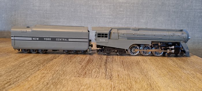 Rivarossi H0 - Modelo ferroviário (1) - 4-6-4 Hudson Dreyfuss - New York Central