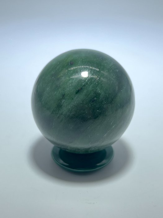 Jade Sphere -Topp Grön - AAA+ Kvalitet - Ø 48mm Natursten - Meditationssten - Dekoration - Höjd: 48 mm - Bredd: 48 mm- 175 g - (1)