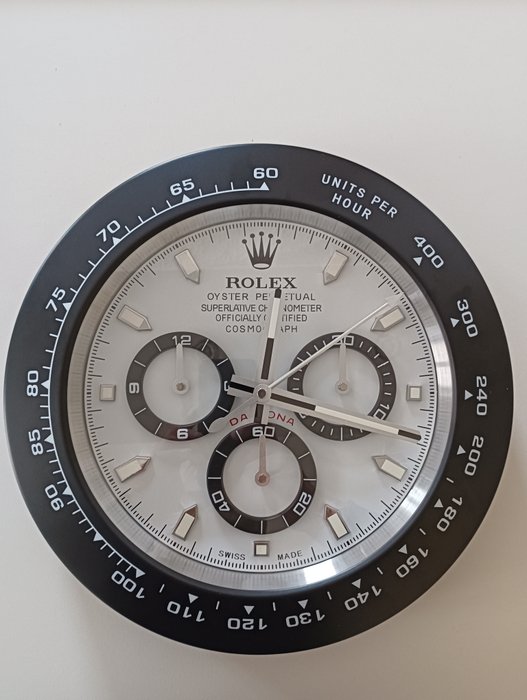 Wall clock - Rolex Oyster Cosmograph dealer - Aluminium, Glass - 2020+