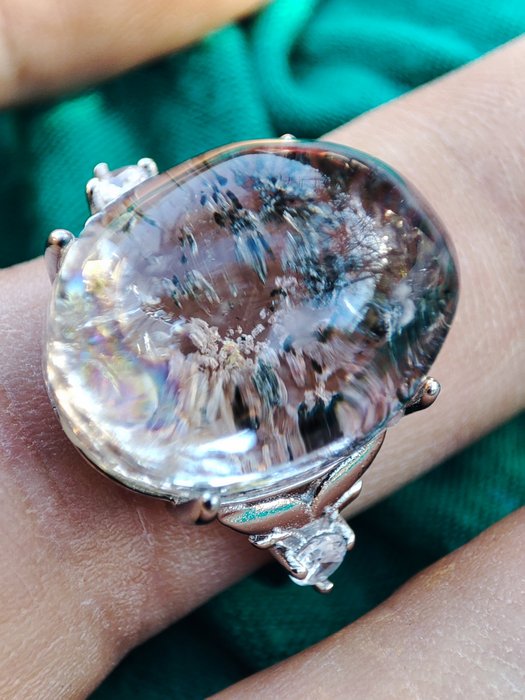 Gratis forsendelse - Meget smuk Sjælden Natural Phantom Crystal Quartz 925 Silver Ring - Ring