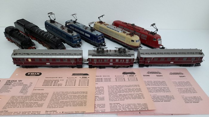 Trix Express H0 - 32347/53 2204 00/53 2247 00/32241 - 電氣火車 (7) - 軌道車，3 部分，附小車的蒸氣機車，小車機車，電力機車 - DB