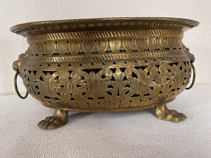 Jardinière - Brass, Bronze