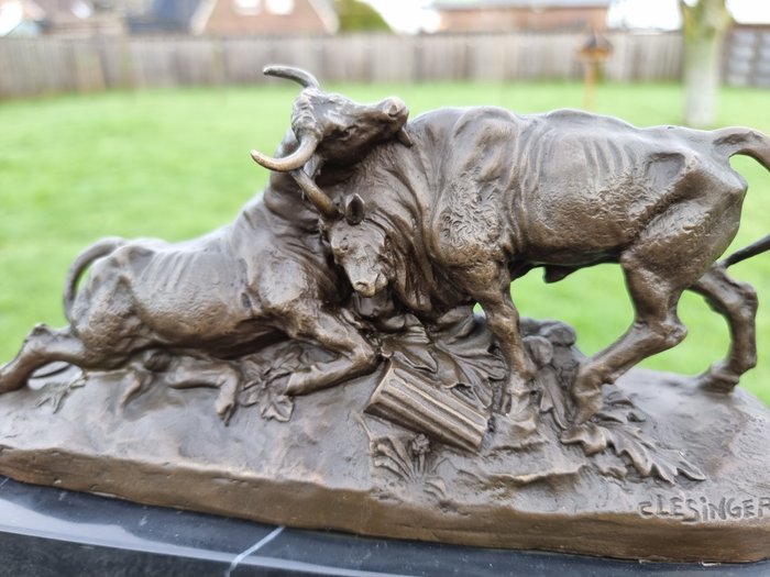 Beeld, Bronze, Fighting Bulls – 12 cm – Brons, Marmer