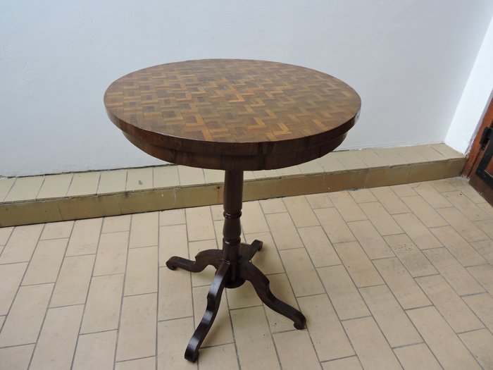 Centre table - Wood