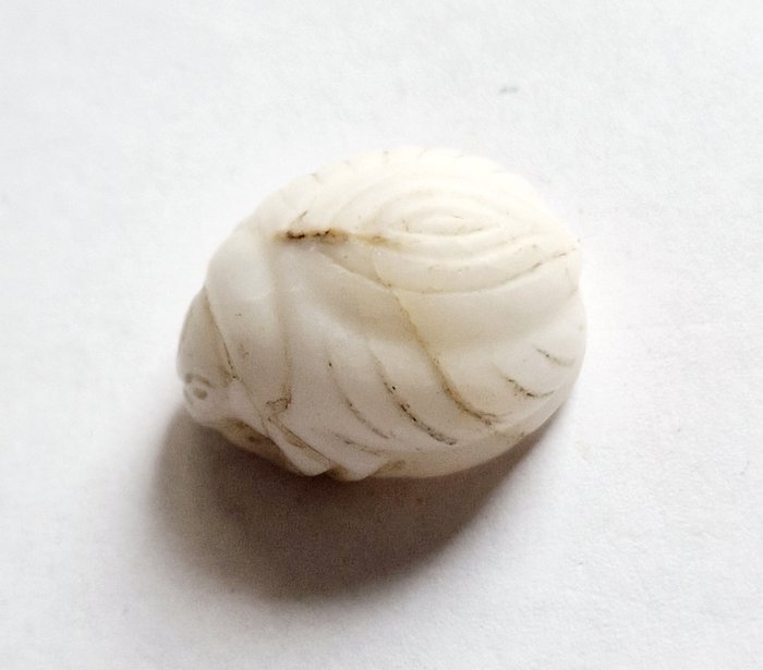 中蒙或中西伯利亚 白色大理石 刺猬珠护身符 - 23 mm