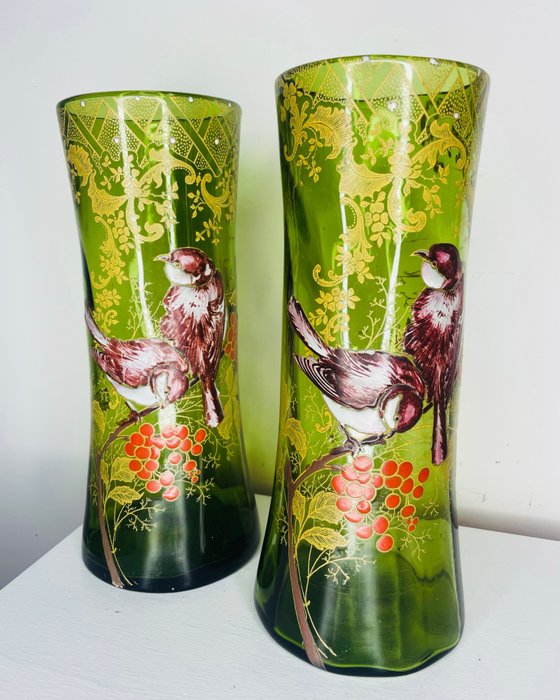 Legras François-Théodore Legras - Vase (2) -  Diabolo – Blumen- und Tierdekor  - Bemaltes emailliertes Glas