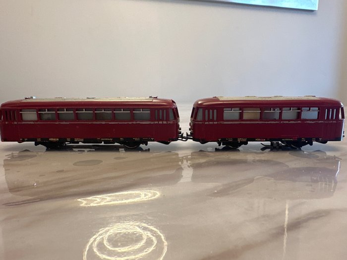 Märklin H0轨 - 3016.1/4018.1-DB800B/K - 模型火车轨道车 (1) - BR 795 和 995 - DB