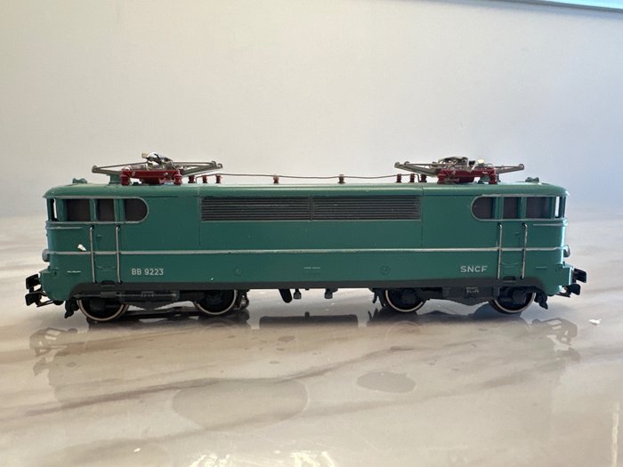 Märklin H0 - 3038.2 - Locomotiva elétrica (1) - BB9200 - SNCF