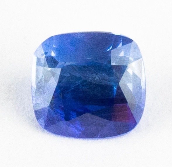 蓝色 蓝宝石 - 1.11 ct