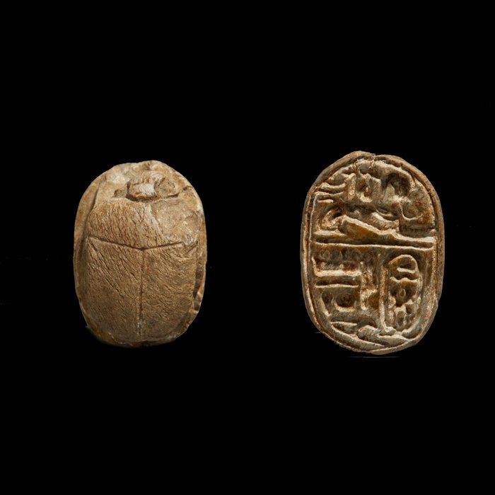 Oud-Egyptisch Speksteen Scarabee. Nieuw Koninkrijk, 1550-1070 v.Chr. 2 lengte.