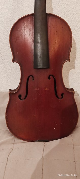 Labelled Medio Fino - 1/2 -  - Violin