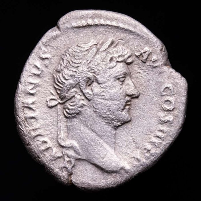 Empire romain. Hadrien (117-138 apr. J.-C.). Denarius Rome mint 134-138 A.D. "Travel Series" denarius, NILVS