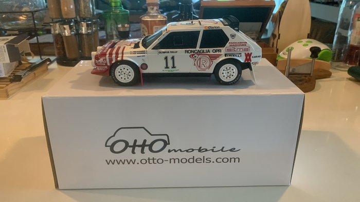 Otto Mobile 1:18 - Pienoismalliauto - Lancia Delta S4 - Olympus-ralli