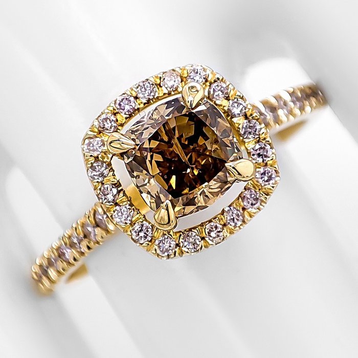 ***No Reserve Price*** 1.31 Carat Fancy and Pink Diamonds Ring - 14kt gold - Yellow gold - Ring