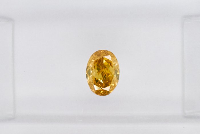 1 pcs Diamant - 0.32 ct - Oval - NO RESERVE PRICE - Fancy Intense Greenish Brownish Yellow - VS2