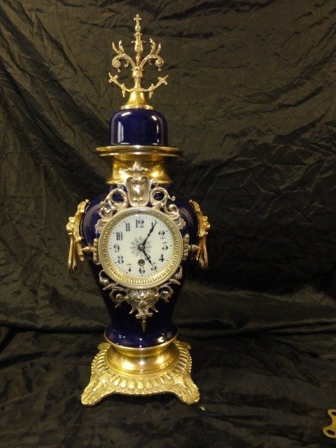 Ρολόι Mantel - Βάζο ρολόι μπλε κοβαλτίου - Πήλινο μπρούτζινο - 1910-1920