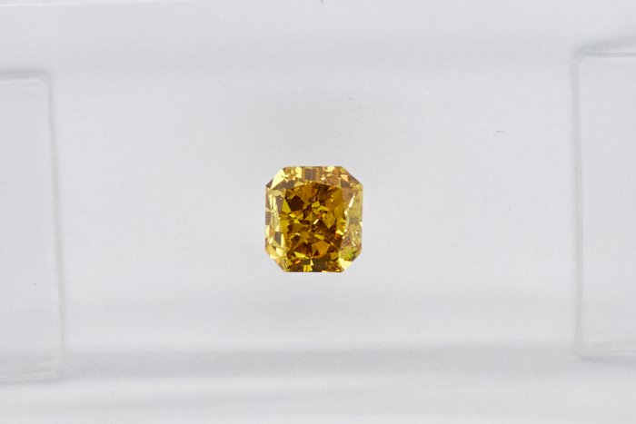 1 pcs 鑽石 - 0.33 ct - 切角矩形 - NO RESERVE PRICE - Fancy Intense Brownish Greenish Yellow - SI2