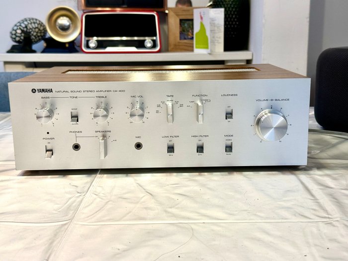 Yamaha - CA-400 - Solid state integrated amplifier