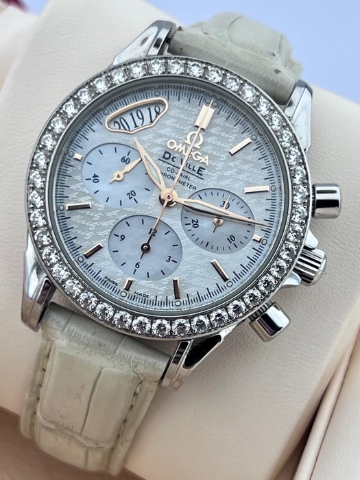 Omega - De ville Automatic Chronograph Column Wheel Co-axial with Diamonds and MOP - 422.18.35.50.05.001 - 女士 - 2011至今