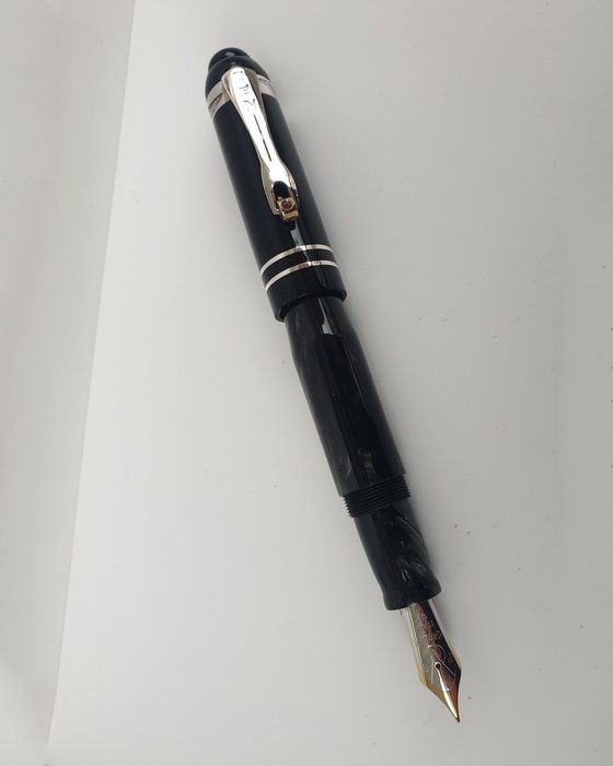 Marlen - Ten - A Giant Lomited Edition no. 305/510 esemplari - MegaPennino Oro 18 carati no. 8 - Fountain pen