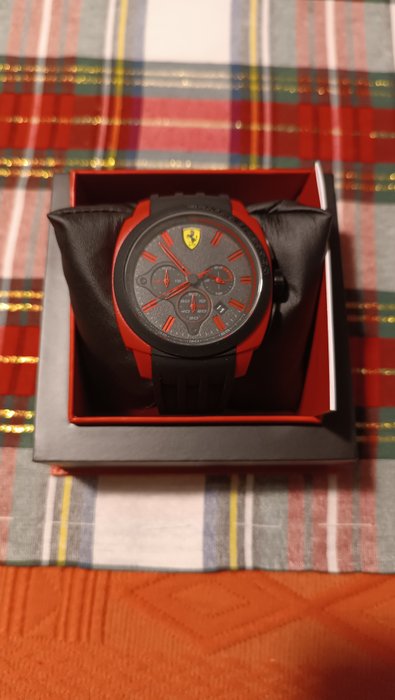 Ferrari - Orologio cronografo - Hombre - 2011 - actualidad