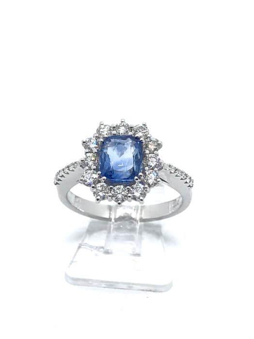 Ring Vittguld Safir - Diamant 
