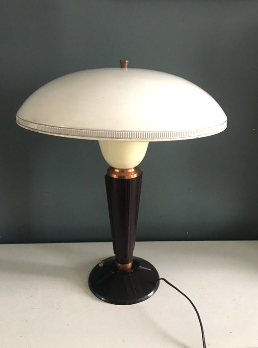 Jumo - Lamp (1) - 320 - Bakelite