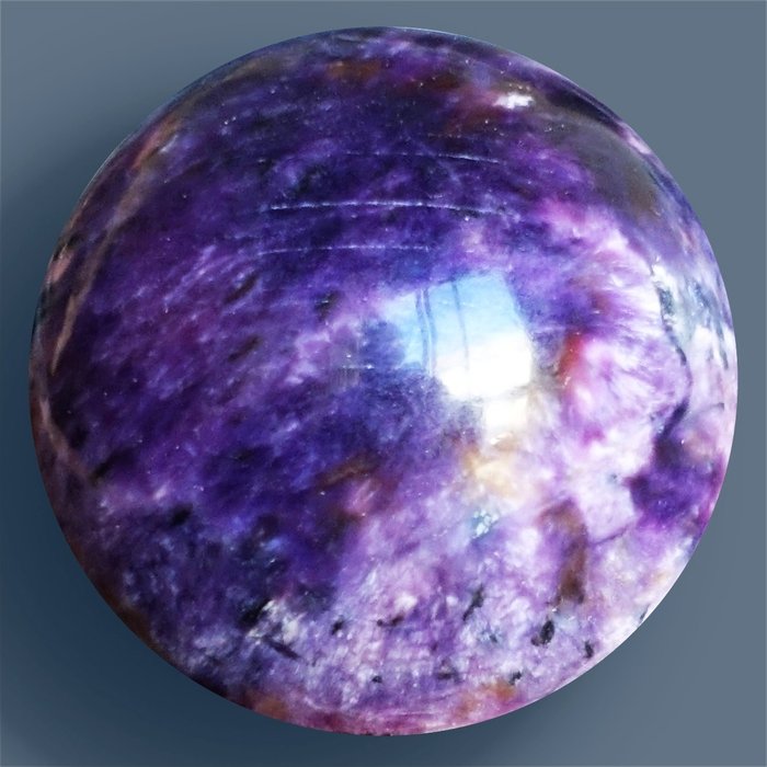 紫龍晶球，品質優良 （貝加爾湖） - 高度: 43 mm - 闊度: 43 mm- 105 g