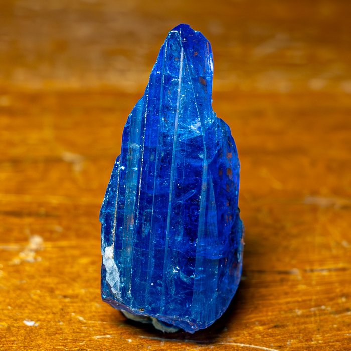 Tanzanitkristaller av högsta kvalitet obehandlade 49,35 ct- 9.87 g