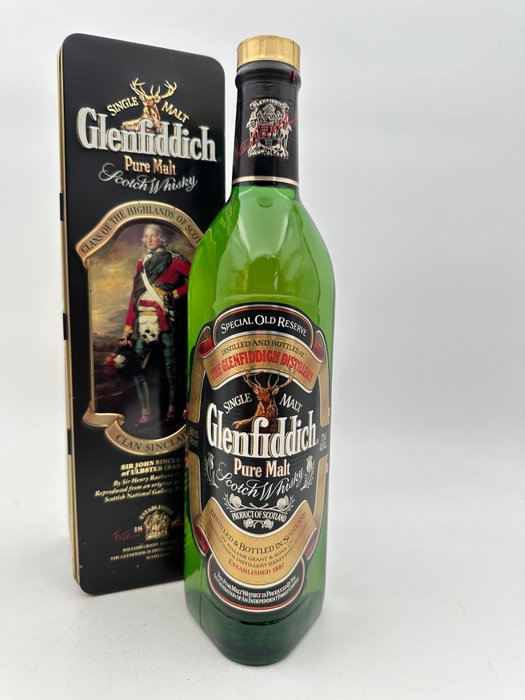 Glenfiddich - Clans of the Highlands Clan Sinclair - Original bottling  - b. anii `80 - 75 cl