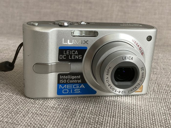 Panasonic DMC-FX12 Câmera digital compacta