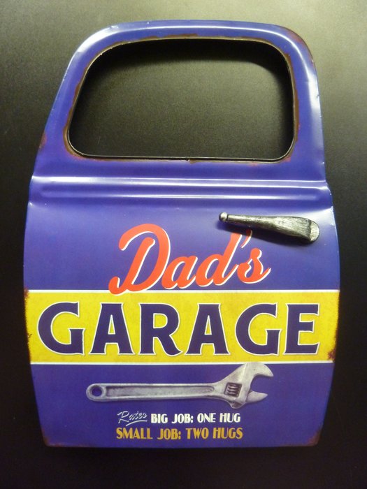Skilt - DAD'S Garage 3-D bildør tinnskilt bensinstasjon bensinoljestasjon pumpeskiltverksted - laget i USA - ark