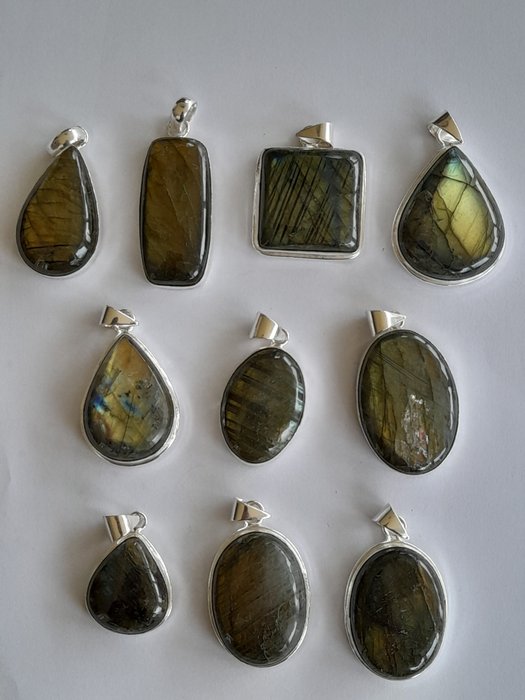 Labradorite - silver pendants- 140 g - (10)