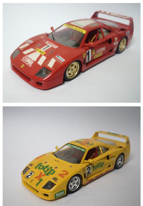 Bburago 1:18 - 2 - 模型跑车 - 2 Ferrari F40 Race Cars